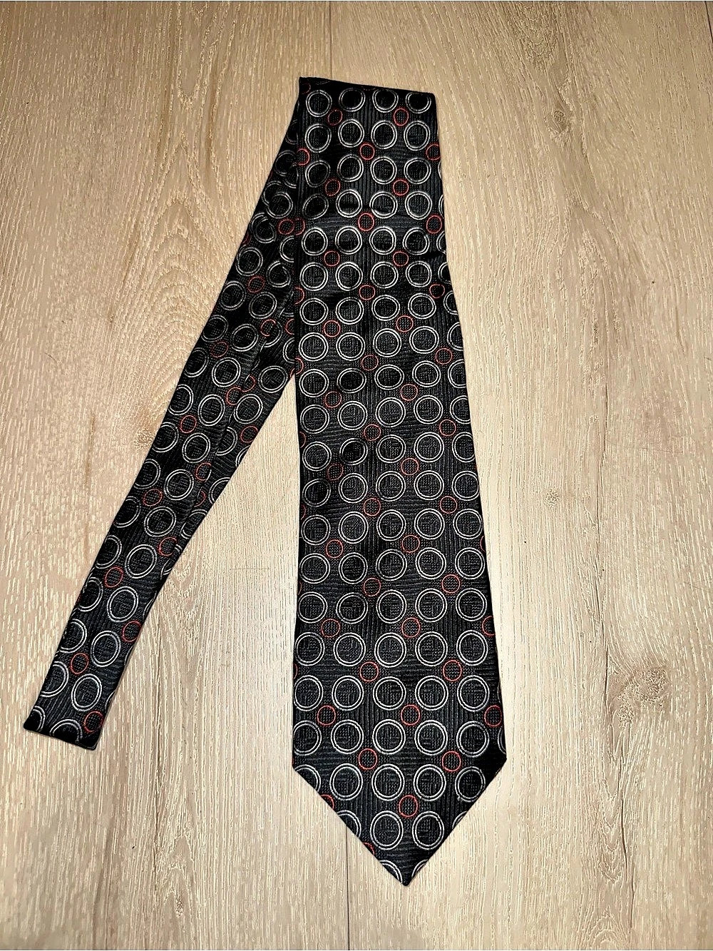 JOS. A. BANK Geometric Pattern Tie in Black & Red